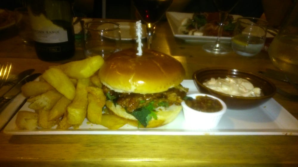 THE KINGS HEAD BAR AND GRILL Updated March 2024 Unit 67, Worcester