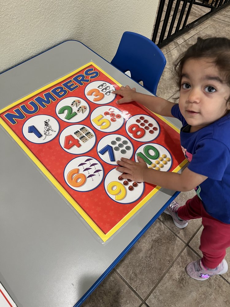 Wee Little Learning Circle - childcare center in Elk Grove, CA