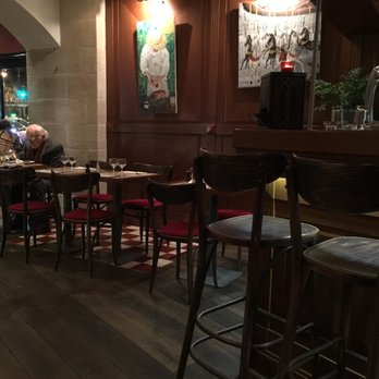 Le Comptoir d'alphonse - Nice fun atmosphere - French Near Me - Paris, 75 Le Comptoir d'alphonse - Nice fun atmosphere - French Near Me - Paris, 75