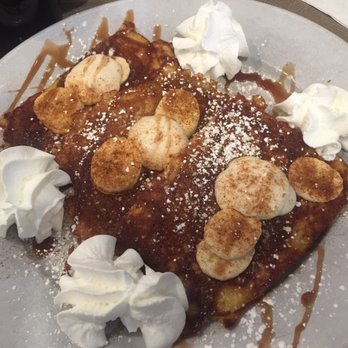 Le Andos Cafe - Banana bread French toast - Salad Near Me - Macomb, Michigan