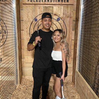 Blade & Timber Axe Throwing - Honolulu - Axe Throwing Near Me - Honolulu, Hawaii