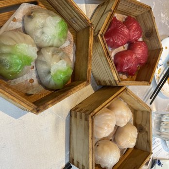 Moon Palace - Veggie dumplings on the left, top right is lobster dumplings and bottom right is har gow - Seafood Near Me - Toronto, Ontario Moon Palace - Veggie dumplings on the left, top right is lobster dumplings and bottom right is har gow - Seafood Near Me - Toronto, Ontario