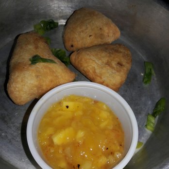 Alamo Drafthouse Cinema Montecillo - Sampler cauliflower samosas with mango chutney. The regular order has 3 as well but double the size od these. Not that great either way - Cinema Near Me - El Paso, Texas