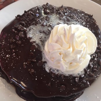 Frizzle Chicken Cafe - Breakfast & Brunch Near Me - Pigeon Forge, Tennessee