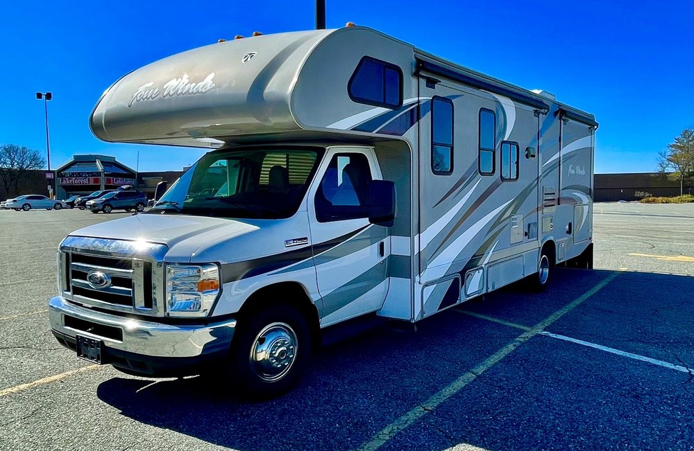 AMERIGO CAR & RV RENTALS Updated July 2024 21 Photos 701 Russell