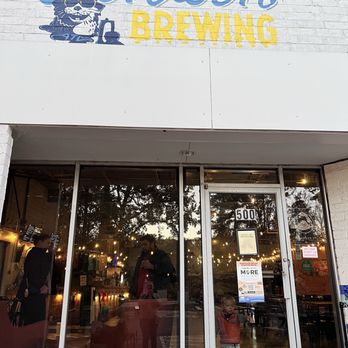 Pontoon Brewing - Breweries Near Me - Sandy Springs, Georgia