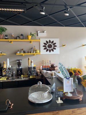 AndySunflower Café by null