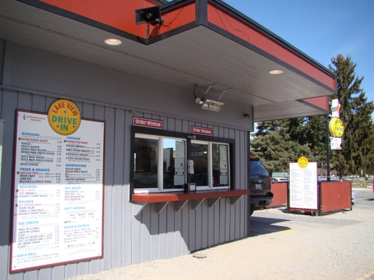 Lakeview Drive In by null