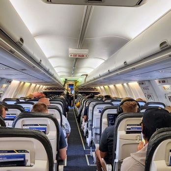 Alaska Airlines - Snug on a Boeing 737-800 (8/26/25) - Airlines Near Me - Seattle, Washington