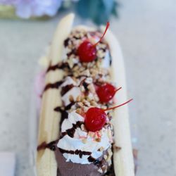 P.S. I Crepe You - Yummy banana split with vanilla, strawberry and chocolate