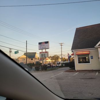 Bess Eaton - Coffee & Tea Near Me - Wakefield, Rhode Island