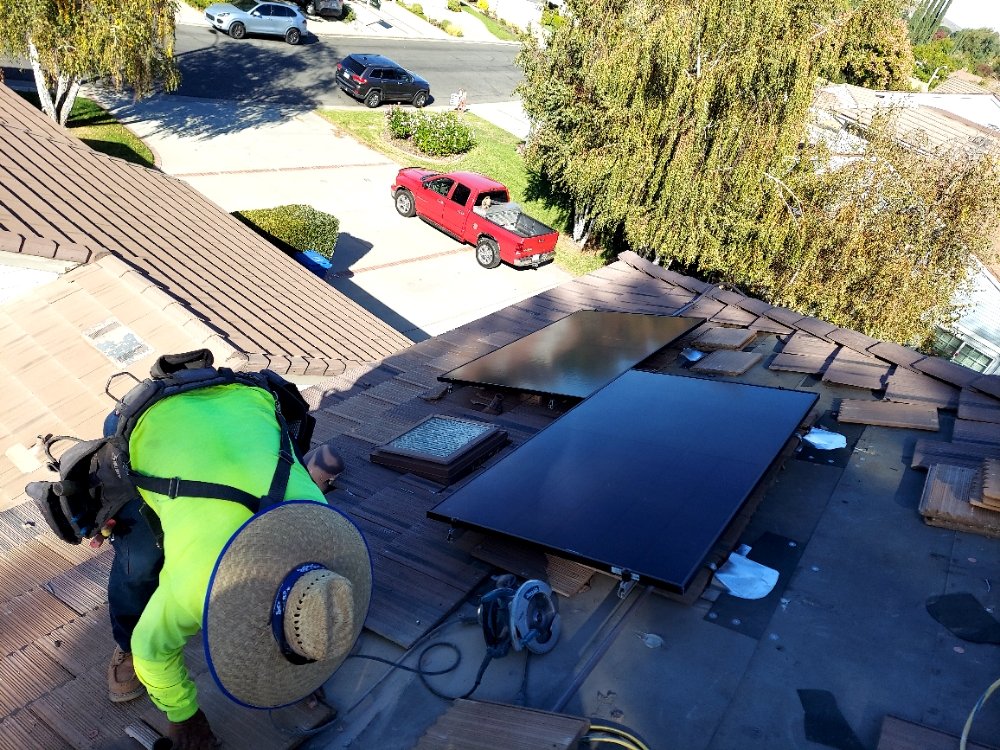 Slide of Huertas roofing