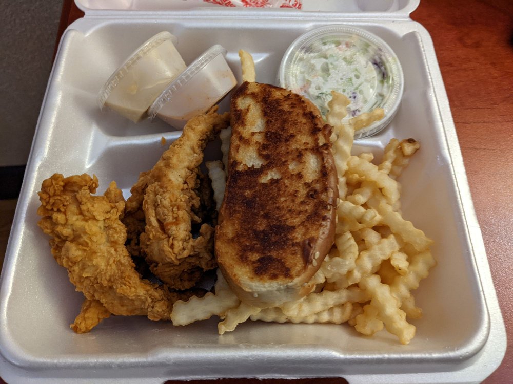 RAISING CANE’S CHICKEN FINGERS 15 Photos & 17 Reviews 2364 S Range
