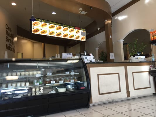 Huy's Sandwiches by null