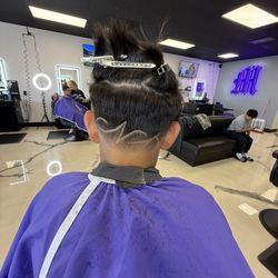 Masterpiece Barber Shop - Taper With A Freestyle Design