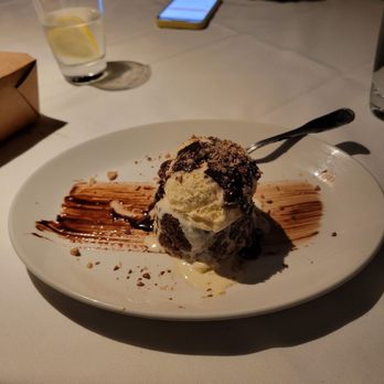 Chart House - mini molten lava cake - Seafood Near Me - Portland, Oregon Chart House - mini molten lava cake - Seafood Near Me - Portland, Oregon