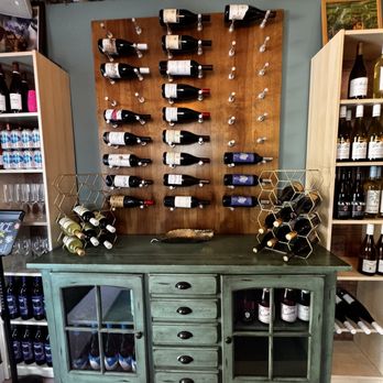 House Wine - Wine Bars Near Me - Austin, Texas
