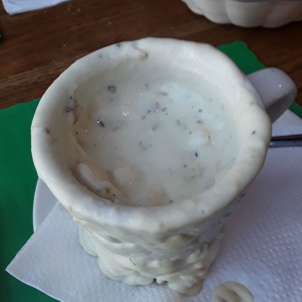P&G’s - Who knew a pub could dole out such delicious clam chowder - American Near Me - New Paltz, New York