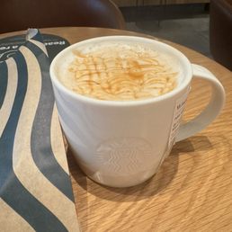 Almond milk Caramel Macchiato