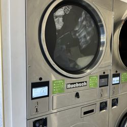 Bubbly’s Laundromat - Close up