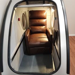 Inner Peace Massage & Body Studio - Hyperbaric Chamber