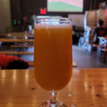 Alewife Brewing & Taproom - Sour DIPA - Breweries Near Me - Sunnyside, New York Alewife Brewing & Taproom - Sour DIPA - Breweries Near Me - Sunnyside, New York