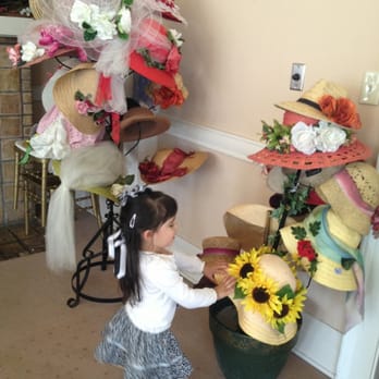 Spring Tea Garden - Choose your hat to wear - Tea Rooms Near Me - Fullerton, California