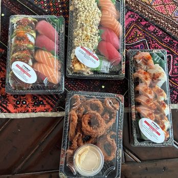 7Friday Sushi - Japanese fried calamari and sushi rolls along with nigiri - Sushi Bars Near Me - Cypress, Texas 7Friday Sushi - Japanese fried calamari and sushi rolls along with nigiri - Sushi Bars Near Me - Cypress, Texas