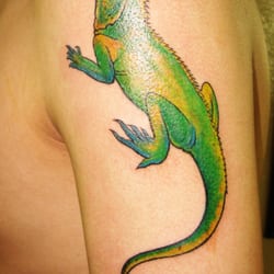 Lucky's Tattoo Parlor