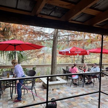 Red's Restaurant - Outdoor seating - Breakfast & Brunch Near Me - Hernando, Florida Red's Restaurant - Outdoor seating - Breakfast & Brunch Near Me - Hernando, Florida