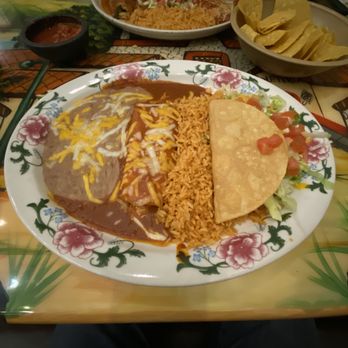 Casa Colima - Combination Plate - Mexican Near Me - Portland, Oregon Casa Colima - Combination Plate - Mexican Near Me - Portland, Oregon