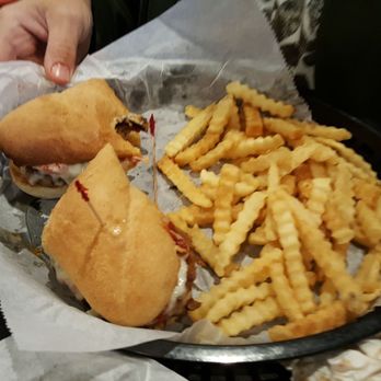 Longnecks Sports Grill - American Near Me - Wilder, Kentucky Longnecks Sports Grill - American Near Me - Wilder, Kentucky