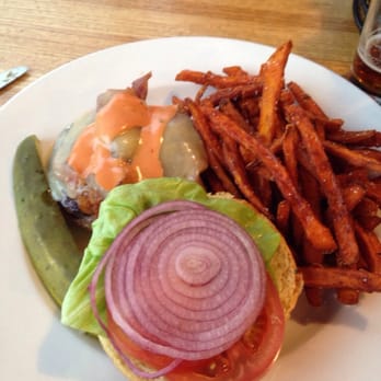Snake River Brewing - Big Hole Burger - Brewpubs Near Me - Jackson, Wyoming Snake River Brewing - Big Hole Burger - Brewpubs Near Me - Jackson, Wyoming