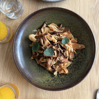 Kothai Republic - Slow mushrooms - Wine Bars Near Me - San Francisco, California