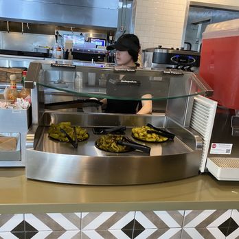 Habit Burger & Grill - Burgers Near Me - Pasadena, California