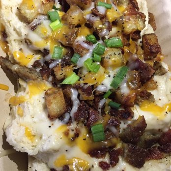Biscuits + Groovy - Food Trucks Near Me - Austin, Texas