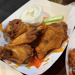 Choo Choo Bar & Grill - Famous Wings