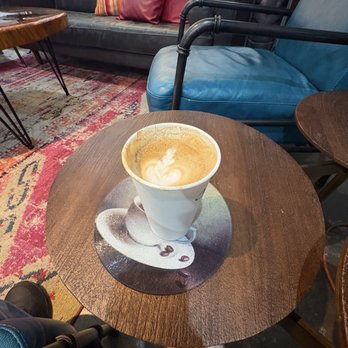 Red Whale Coffee - Caramel latte - Coffee & Tea Near Me - San Rafael, California