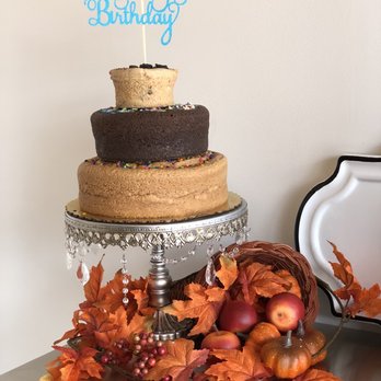 Pownd Cakes by Jen - Picture taken on my birthday 10/28/2020 - get your special occasion cakes here! - Bakeries Near Me - Norfolk, Virginia Pownd Cakes by Jen - Picture taken on my birthday 10/28/2020 - get your special occasion cakes here! - Bakeries Near Me - Norfolk, Virginia