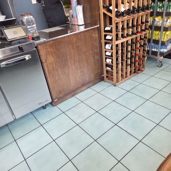 Modica's Deli - This is the lady that I think was very rude today because I wanted to exchange my cup - Delis Near Me - Long Beach, California