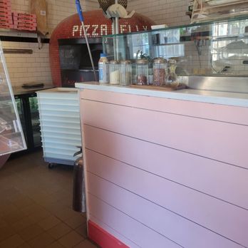 Pizzeria Gemelle - Pizza Near Me - Nantucket, Massachusetts Pizzeria Gemelle - Pizza Near Me - Nantucket, Massachusetts