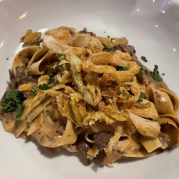 Block & Bottle - Roast beef stroganoff - American Near Me - Castle Rock, Colorado Block & Bottle - Roast beef stroganoff - American Near Me - Castle Rock, Colorado