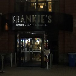 Frankie's Sports Bar & Grill