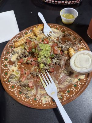 BRICK'S BAR & LALO'S by null