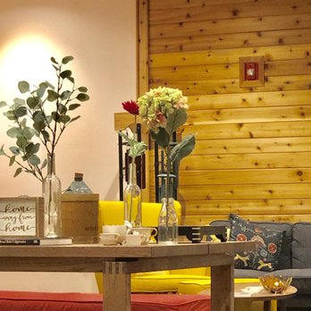 Eupepsia Wellness Center - Glimpse of reception area - Massage Therapy Near Me - Bland, Virginia Eupepsia Wellness Center - Glimpse of reception area - Massage Therapy Near Me - Bland, Virginia