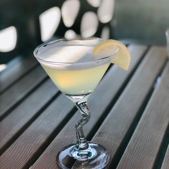 Sushi Vibe - Peach Lemonade Martini - Sushi Bars Near Me - Phoenix, Arizona Sushi Vibe - Peach Lemonade Martini - Sushi Bars Near Me - Phoenix, Arizona