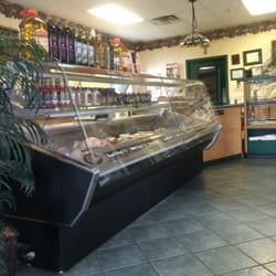 Ralph's Bagels & Deli - Deli meat case at Ralph's Deli & Bagel