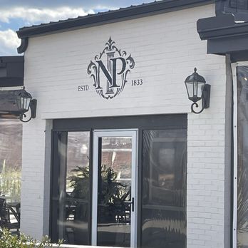 Nutwood Winery - Exterior - Wine Bars Near Me - LaGrange, Georgia