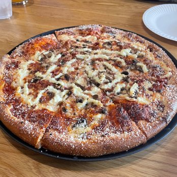 Black Market Brewing Co - Temecula - Make your own pizza - Breweries Near Me - Temecula, California
