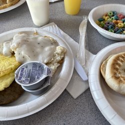Quality Inn - breakfast